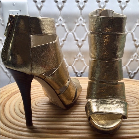 MICHAEL Michael Kors Shoes - Michael Kors Gold Booties Sz 8